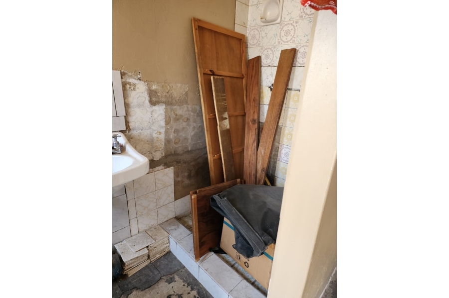 4 Bedroom Property for Sale in Bergzicht Western Cape